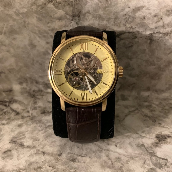 Claiborne Mens Watch - Picture 1 of 4